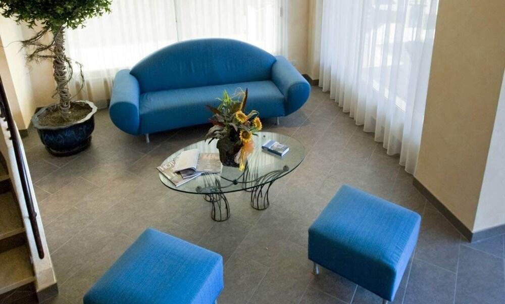 Hotel Italia Bellaria-Igea Marina Bagian luar foto